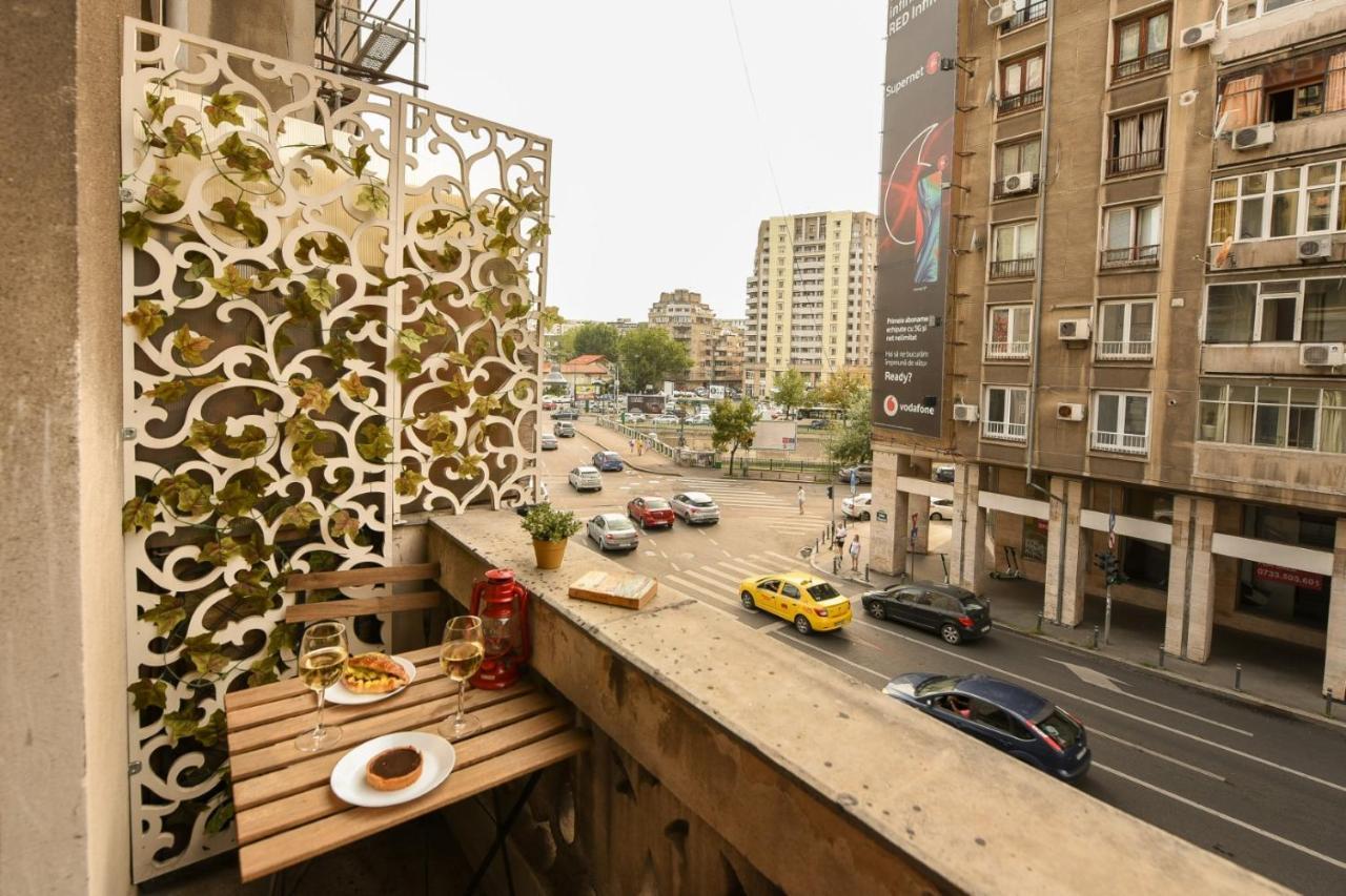 Apartamento Love.Travel.Explore ♥️Apt W/ Balcony In Old Town Bucarest Exterior foto